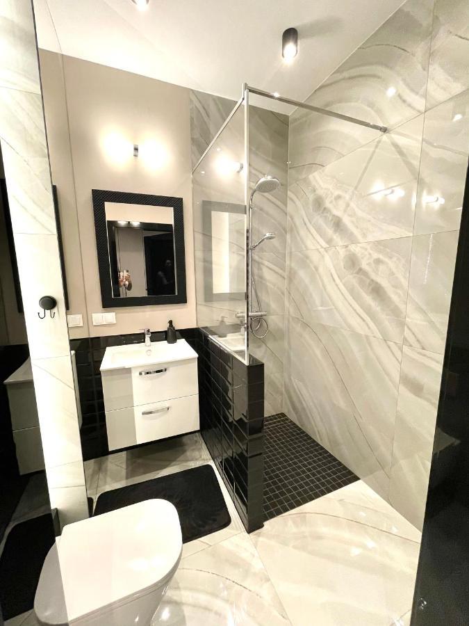 Apartament Elegance Hanza Tower ชเตชชิน ภายนอก รูปภาพ